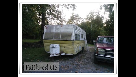 1970s Fleetwood Prowler Vintage Camper Renovation: The beginning...