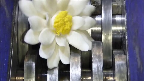 Shredding ceramic flower