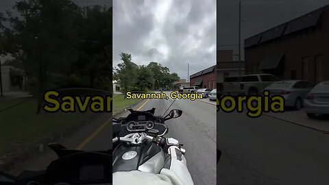 Riding our #k1600gtl through Savannah, Georgia! #marriedcouplevlog #bmwmotorrad #shorts