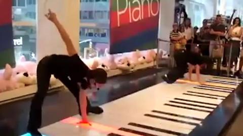 Piano Show Performed Through Dance