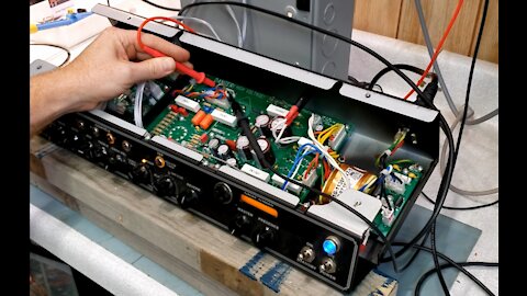 Tube Amp Bias - Default vs MinTHD and Bode plot on the Line 6 Spider Valve 112 (#003)