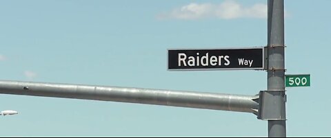 Raiders add road signs near practice facility