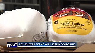 Les Schwab teams up with Foodbank for annual turkey drive