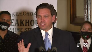 'We've got your back': Gov. DeSantis praises restaurant worker during stop in West Palm Beach