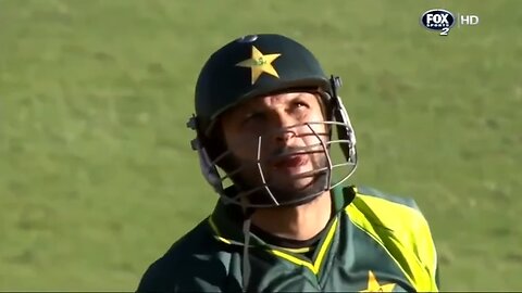 shahid afridi 158 meter long six vs south Africa