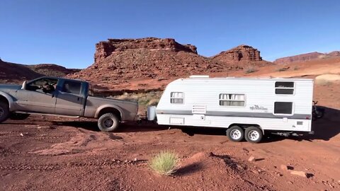 ROCK CRAWLING WITH A TRAILER! 😳 #offroad #overland