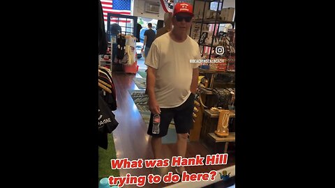 MAN WALK INTO MAGA SOUVENIR SHOP🇺🇸👨‍🏫🏪🧟‍♂️📸HARASSES OWNER🇺🇸🏪🧟‍♂️💫