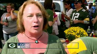 First regular season game at Lambeau Field draws thousands