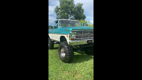 1967 Ford F-250 4x4 short bed