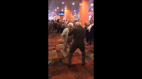 Old couple dancing, YouVlog_Video