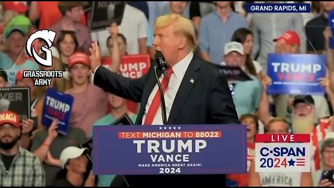 Trump Roasts his ‘Comb Over’ at the Rally in Grand Rapids, Michigan.