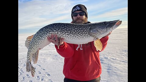 🔥Epic New Year’s Eve trip!🔥 #fishing #monsterfish #icefishing