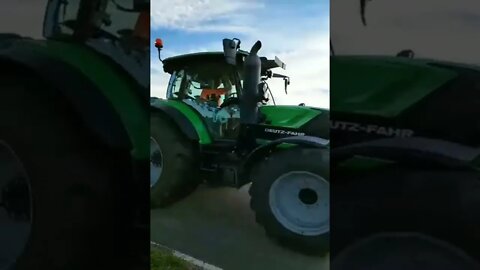 German farmers coming out en masse in support of Dutch farmers