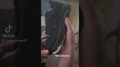 Under Armour Shoe Unboxing