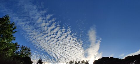 21.6.2024: Weird clouds, halo color