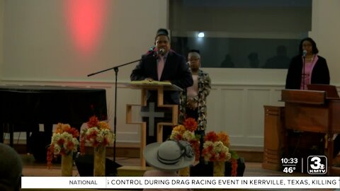 Pilgrim Baptist Church wears pink for breast cancer awareness