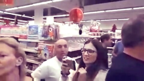 Campanas de Belén - Coro de Tacuarembó - en un supermercado - 22/12/2017