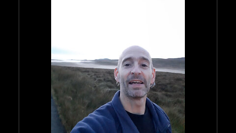 Bizarre fog formation captured in the Pennines. How it works