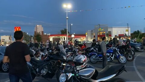 Montreal Motorcycle Weekly Meeting at the Orange Julep