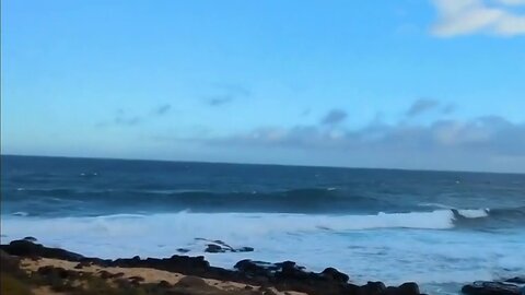 Aunque se ha debilitado, el huracán Hone sigue llevando vientos, lluvias y marejadas a Hawaii