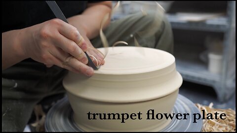 Process of making trumpet flower plates / 나팔화형접시 만드는 과정 -굽깍기-