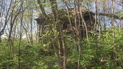 Exploring an Abandoned Farm House | Illinois May 2018