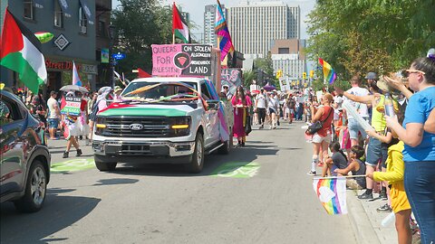 2nd Gay Pride march in Ottawa about communism and Palestine