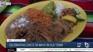 Cinco de Mayo celebrations in Old Town