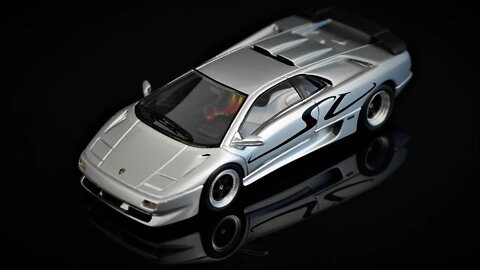 Lamborghini Diablo SV - Looksmart 1/43 - 30 SECONDS REVIEW