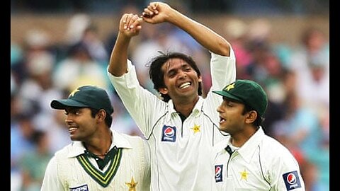 Mohammad Asif ripped through Australia's