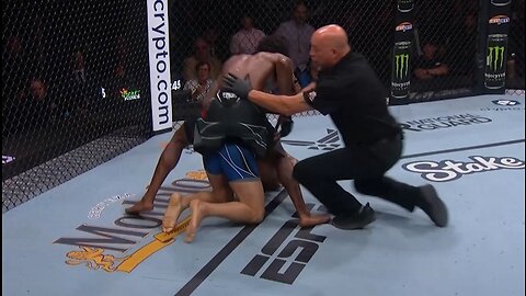 Kevin Holland face plants Santiago Ponzinibbio: Early stoppage or nah? (Ft. Dan Miragliotta)