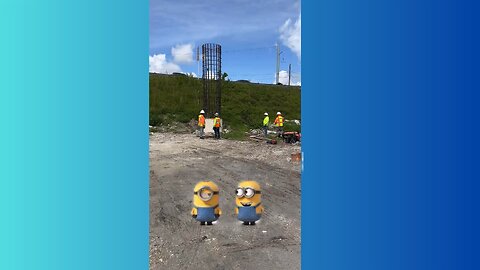 Los minions construyen en miami.