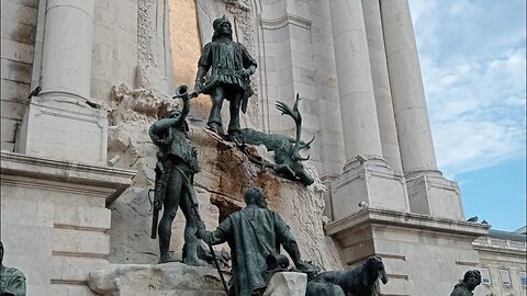 Budapest Hungary : St. Stephen's Basilica - Mattias Church