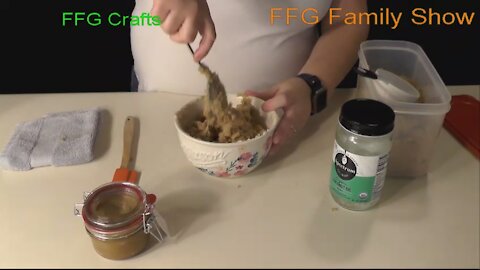 FFG Arts n Crafts Body Scrub