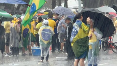 AGORA!! O POVO SAIU AOS MILHARES NO QG DO EXÉRCITO EM BRASÍLIA