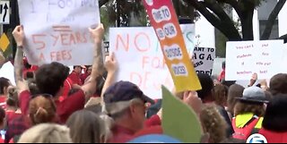 Teachers rally in Tallahassee