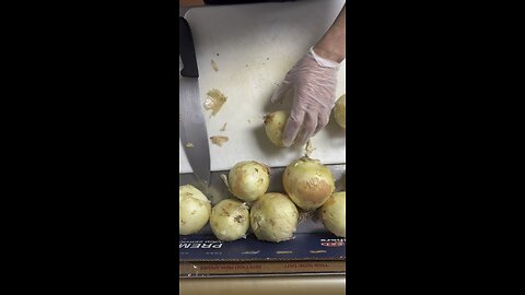 Diced onions hack