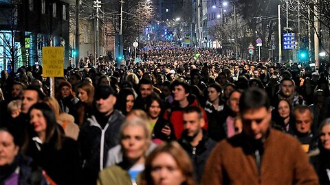 "Murderer Putin”, "Bring back the soldiers" - Thousands of people visiting Navalny's grave protest