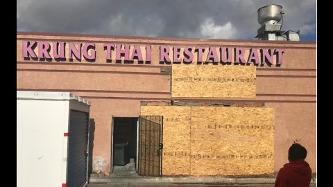 Thai restaurant in Vegas remains closed after car slams into kitchen