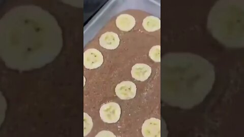 BOLO DE BANANA SEM FARINHA E SEM AÇÚCAR!