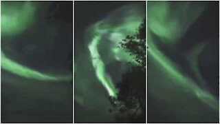 Incredibile aurora boreale in Finlandia