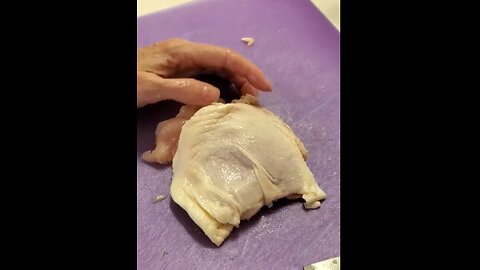 Processing chicken thighs for RS