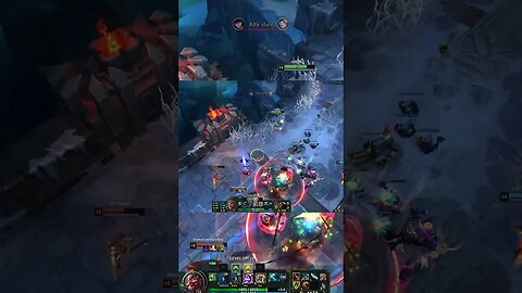 he was already dead !! #shorts #leagueoflegends #gaming