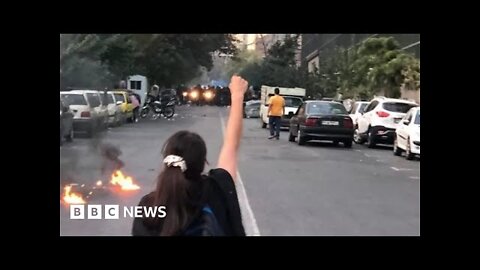 More protesters killed in clashes with Iran police as unrest spirals after woman's death - BBC News