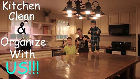 Family Vlog day/ Morning outside chores/ Brandless/ Cleaning/ Organizing the Kitchen!!!