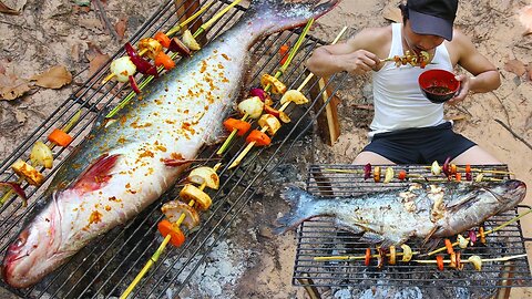 Sizzling BBQ Feast: Enjoy Grilled Big Fish Delight! 🐟🍢 🍽️👌