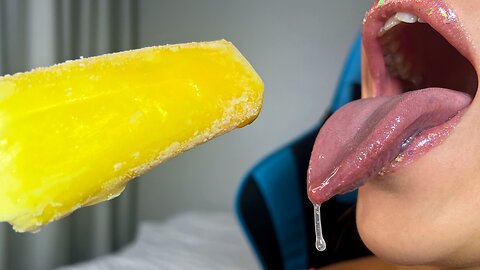 [4k] ASMR mouths sounds and amazing ice cream licking