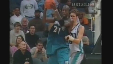 Kevin Garnett 28 Points 6 Ast @ Grizzlies, 2002-03.