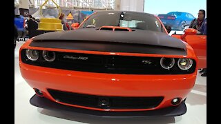 2020 Dodge Challenger Walkaround, Features & Specs