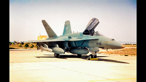 MCDONNELL-DOUGLAS FA-18A "HORNET" Ala 11